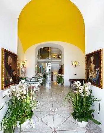 Antico Casale Russo 3*