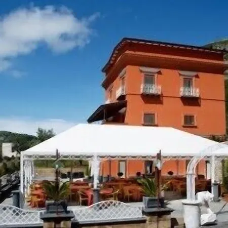 Antico Casale Russo 4*