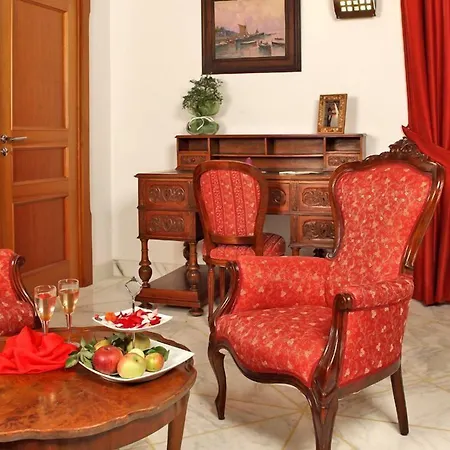 Antico Casale Russo Affittacamere 4*