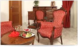 Affittacamere Antico Casale Russo 4*